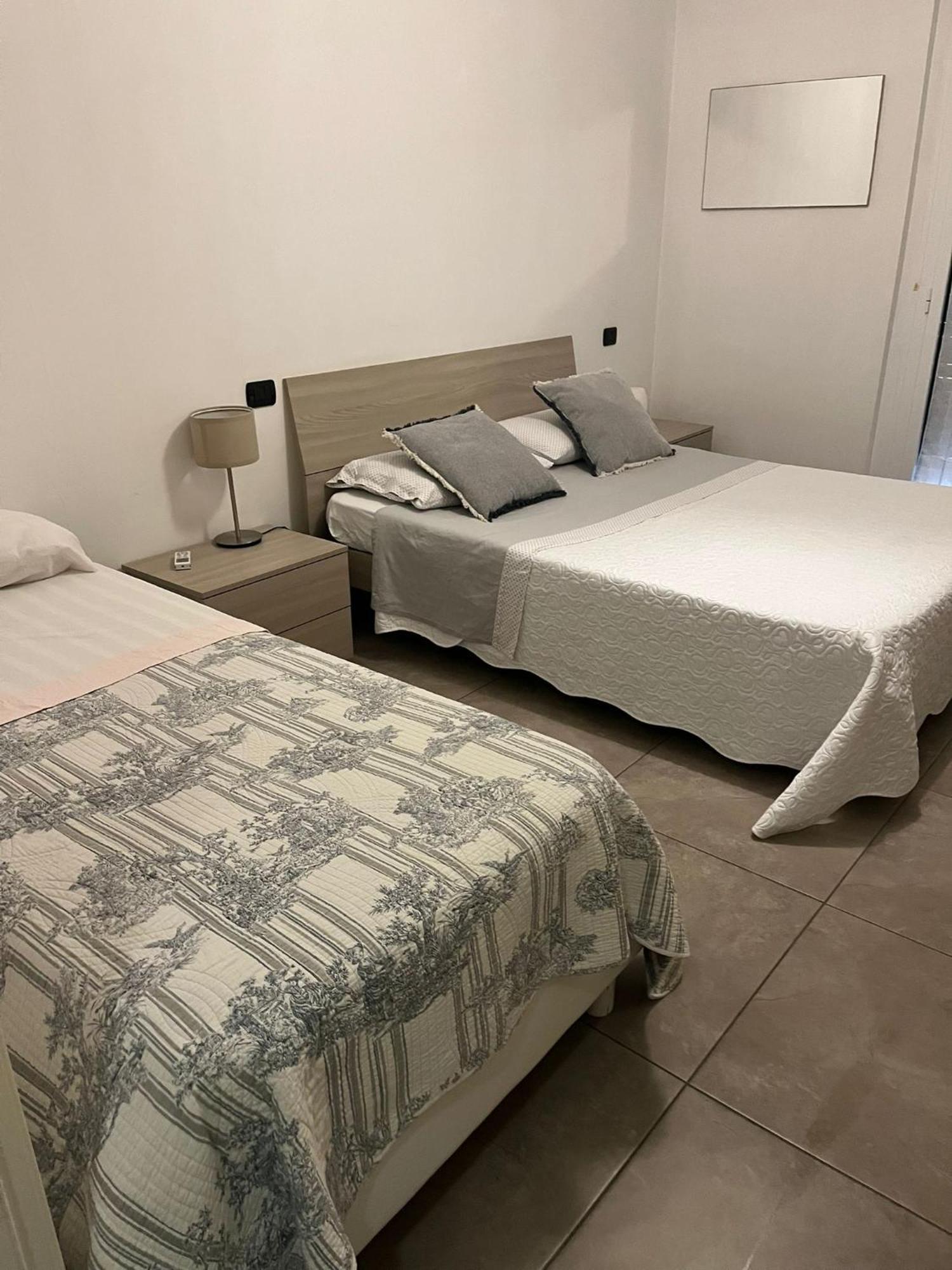 Le 2 Torri Apartment La Spezia Luaran gambar